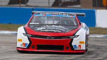 Power-Packed TeamSLR Foursome Tackles Road Atlanta